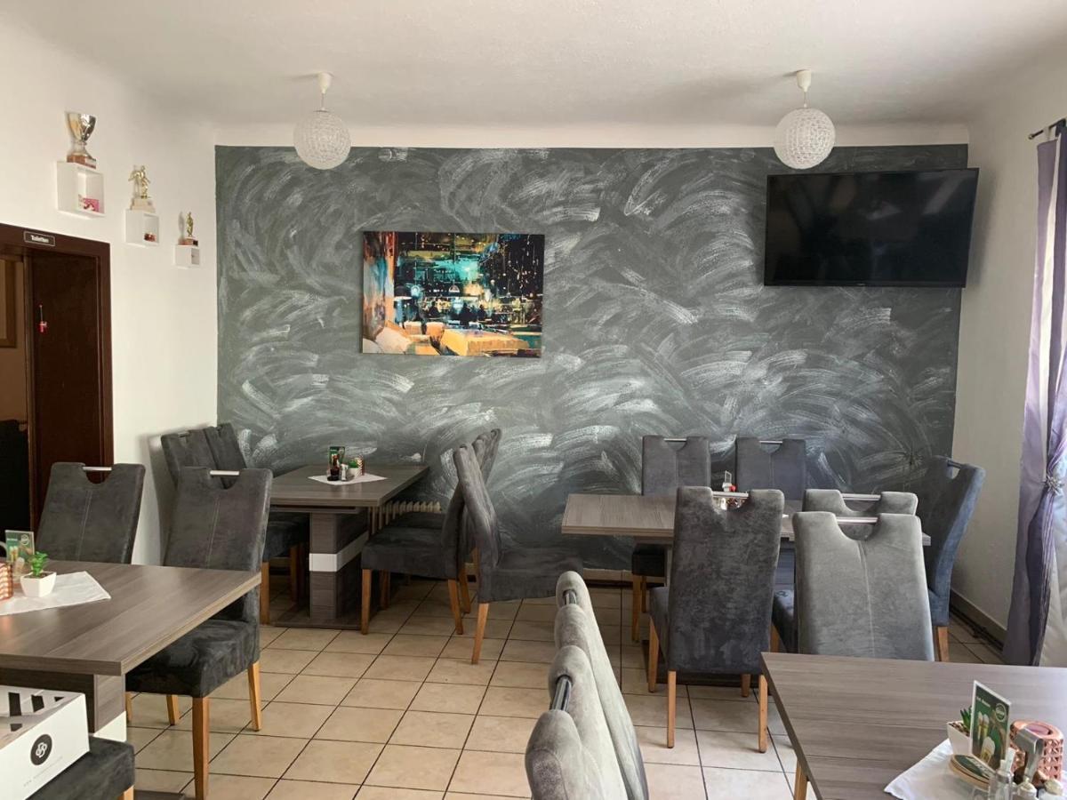 Gasthof Knezevic Leoben  Esterno foto